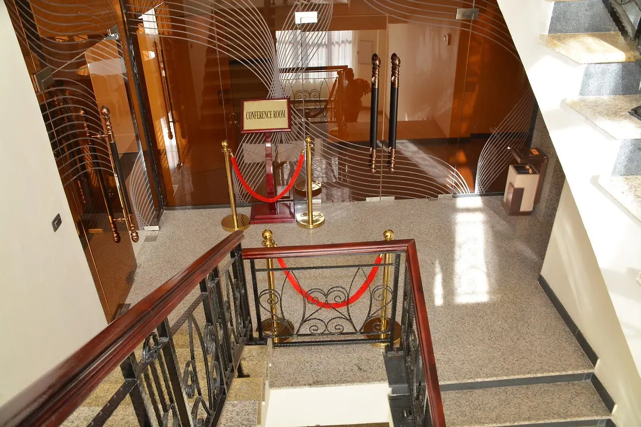 Berlottue Hotel Addis Ababa